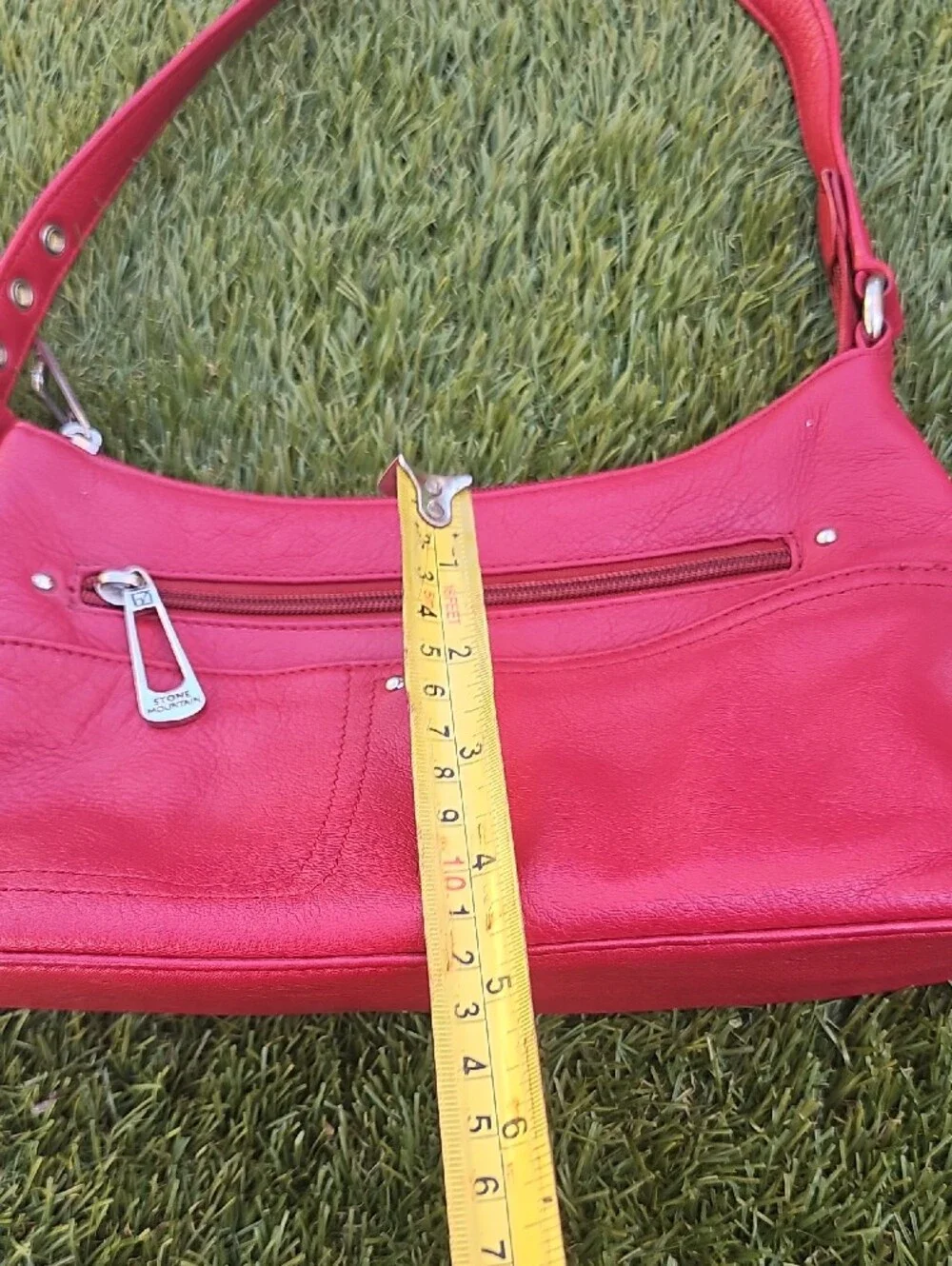 Stone Mountain Accessories Red Leather Shoulder Bag